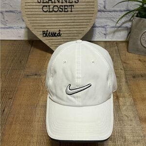 NIKE HERITAGE86 SWOOSH CAP UNISEX 1 Sz WHITE